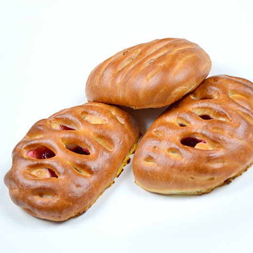 Хлебная Усадьба Сдоба с вишней 80г