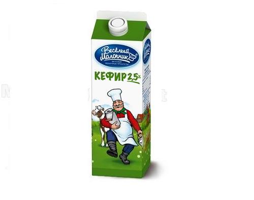 Веселый молочник кефир 2.5 % 1л