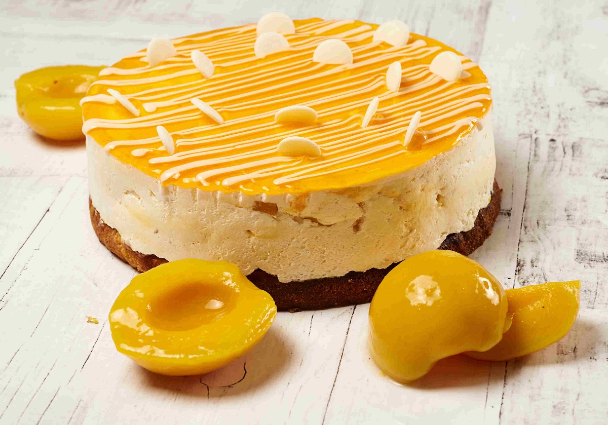 Торт Йогуртовый персик 10 кусков Соблазн 1кг