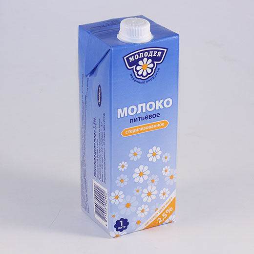 Молоко Молодея стерилизованное 2.5% 1л