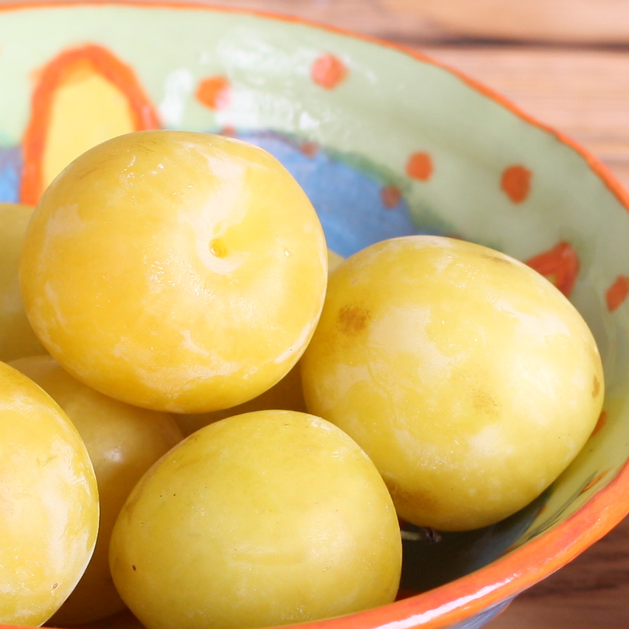 Желтая слива