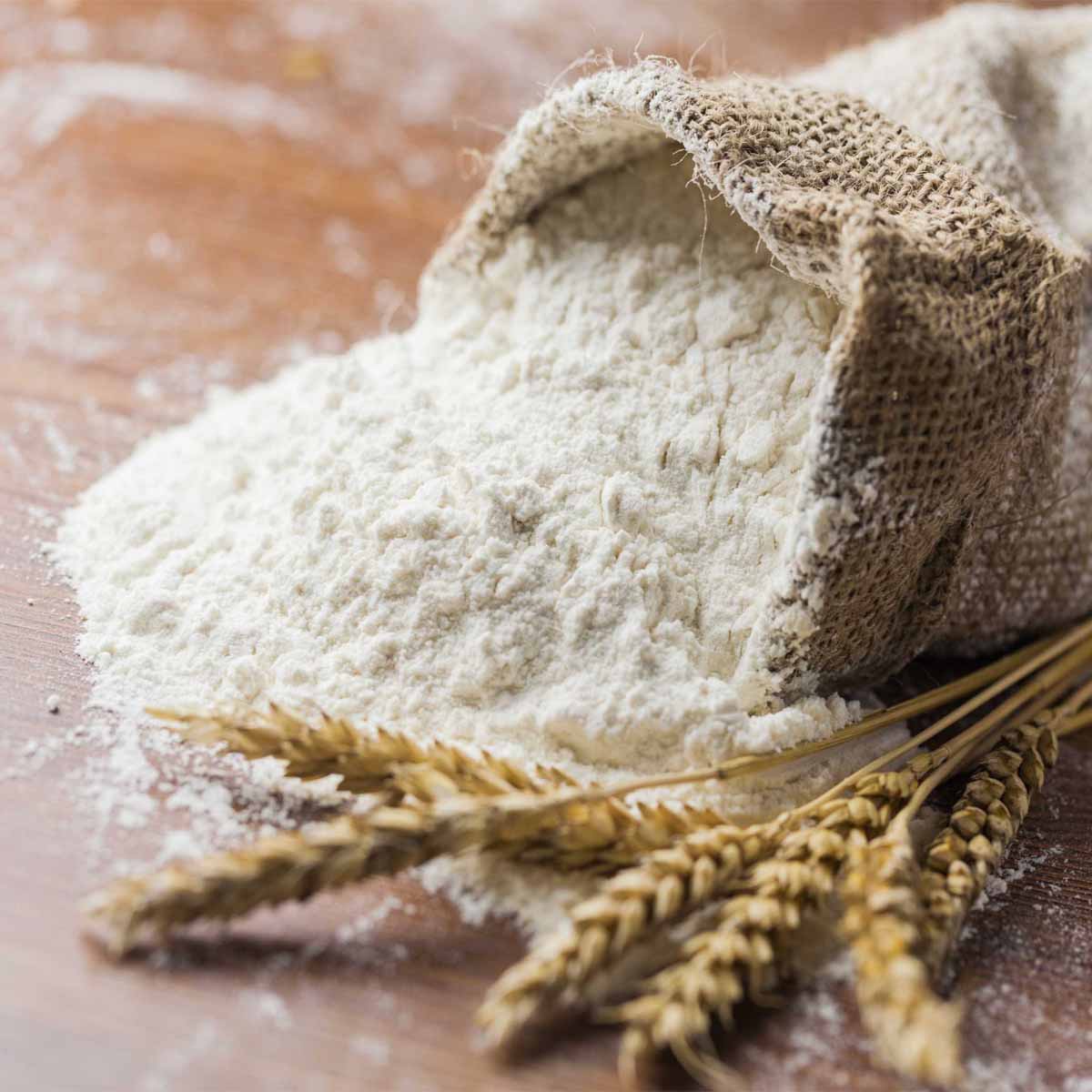 Мука пшеничная первый сорт 1кг